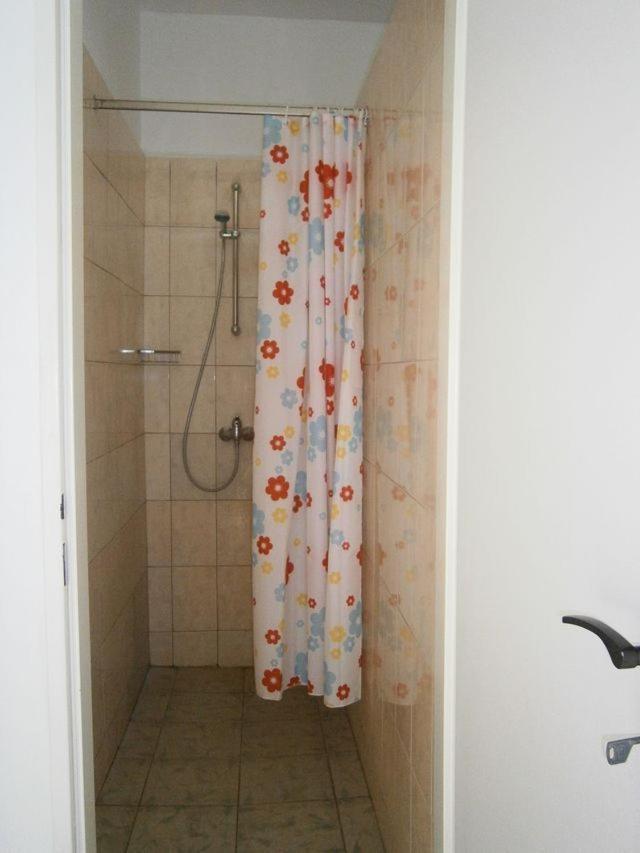 Hostel Narva Pozsony Kültér fotó