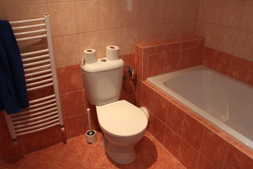 Hostel Narva Pozsony Kültér fotó